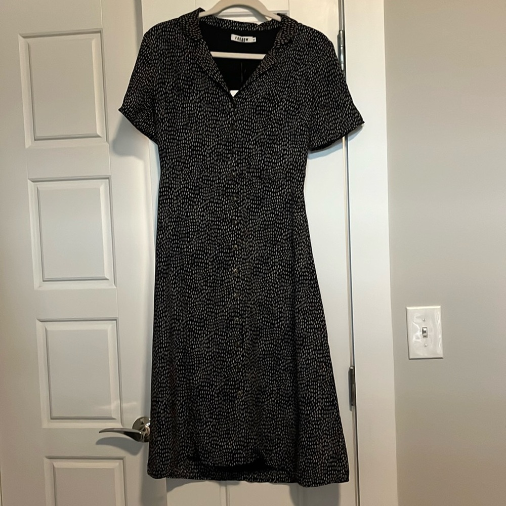 Farrow Dress size small - button up